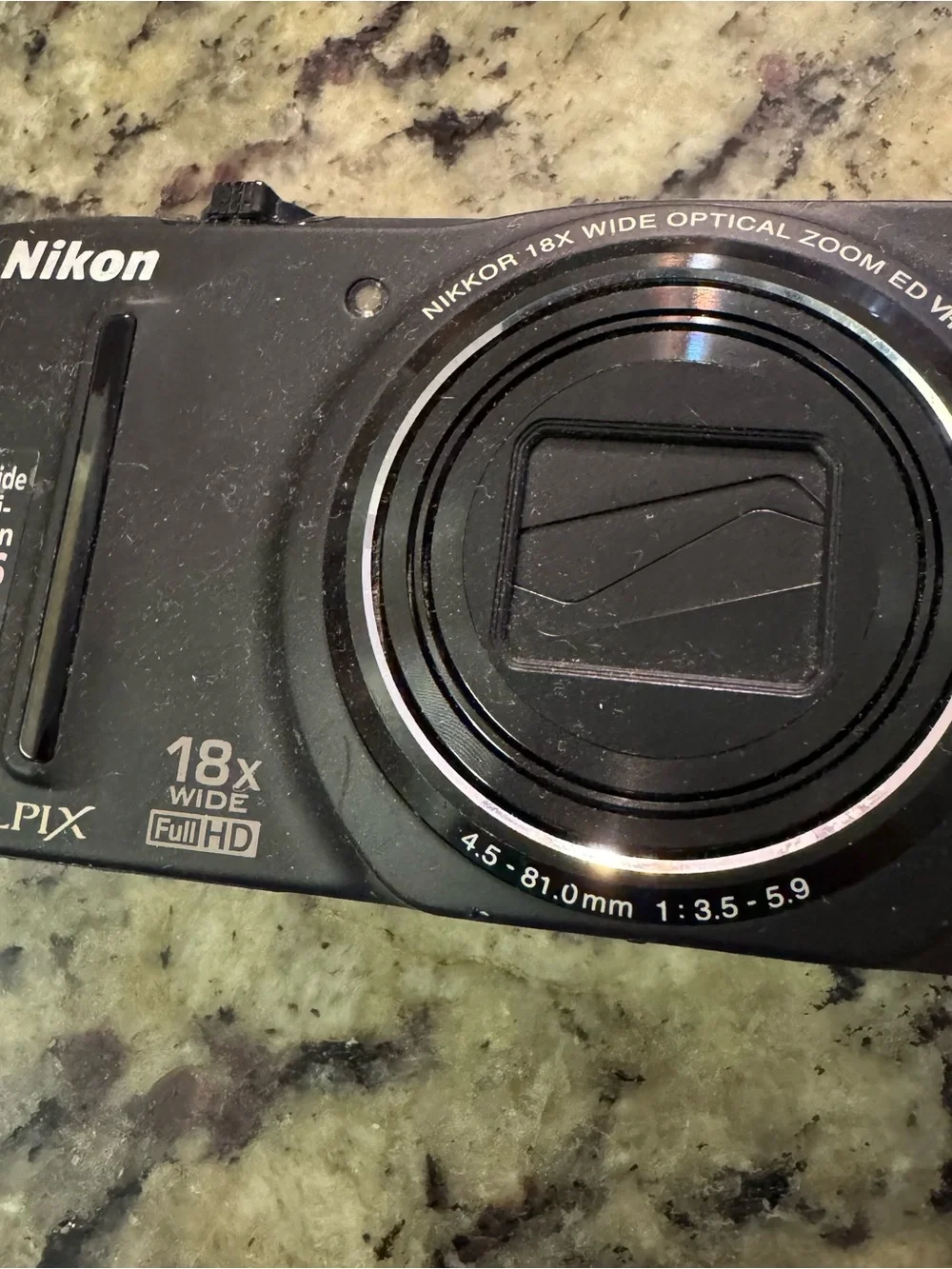 Nikon COOLPIX Compact Digital Camera S9100